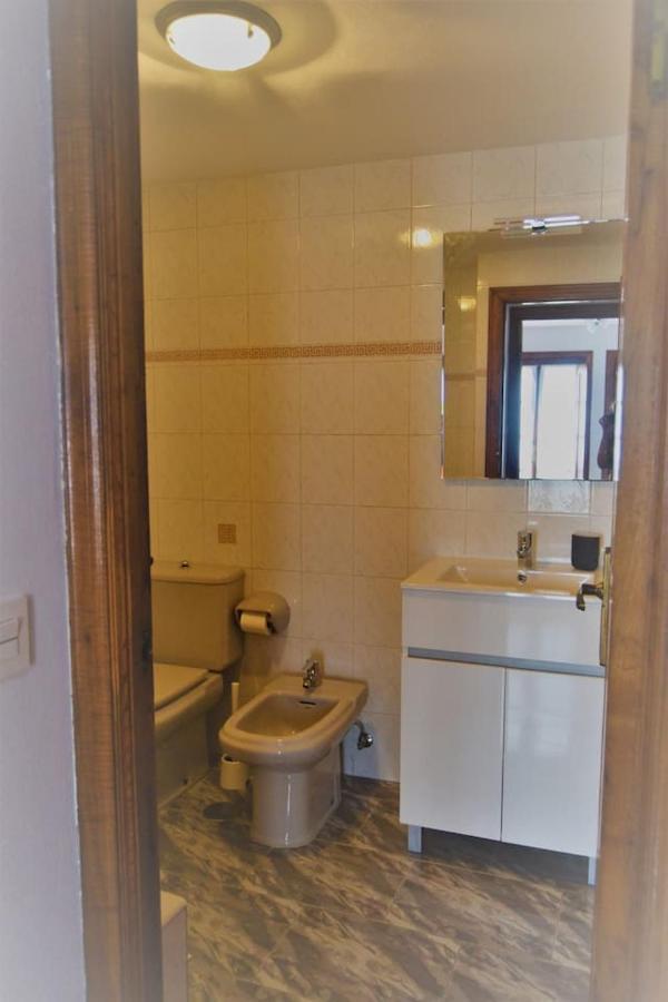 La Casina Del Carril Villa Colunga Kültér fotó
